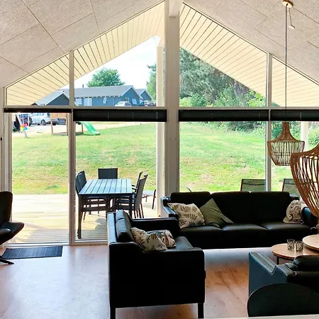 14 Person In Сasa de vacaciones Vejby