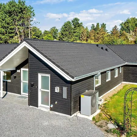 5 Star Holiday Home In Vejby *