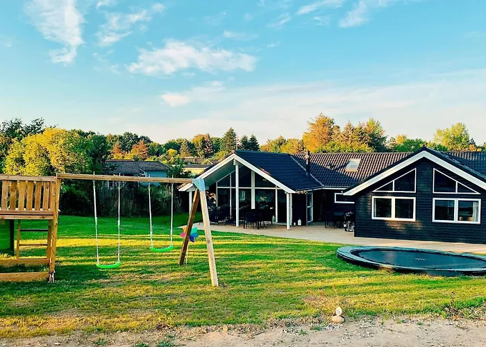 14 Person In بيت للعطل Vejby