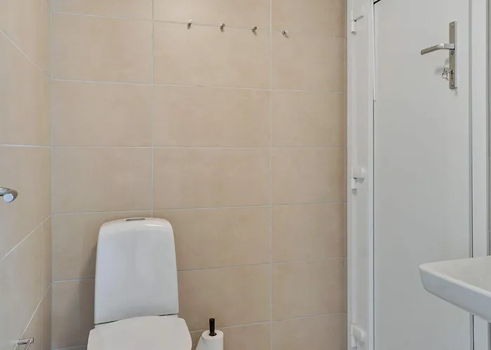 14 Person In بيت للعطل