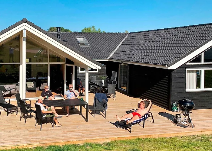 بيت للعطل 14 Person In Vejby