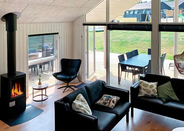 بيت للعطل 14 Person In